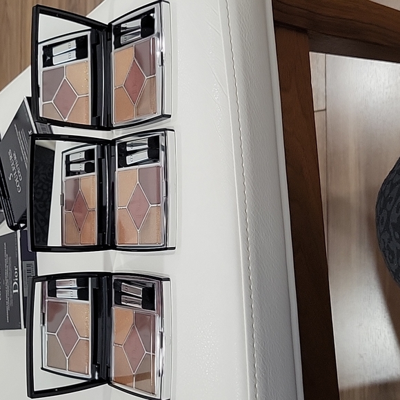Dior   689  5 pan eyeshadow 689 Mitzah - Picture 9 of 10